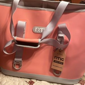 RTIC Large Tote